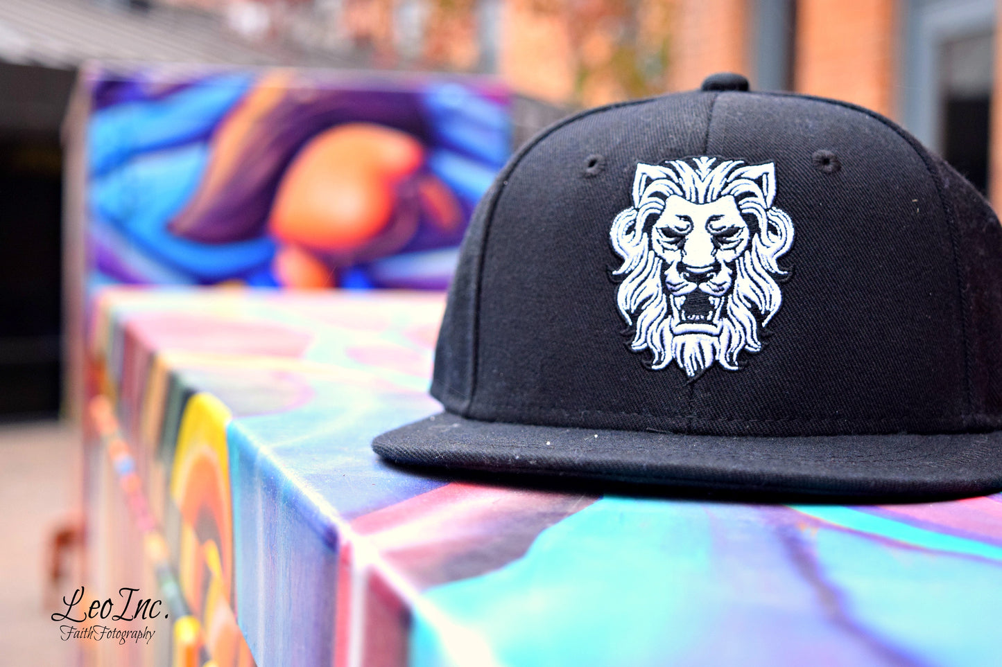 Classic Lion Snapback