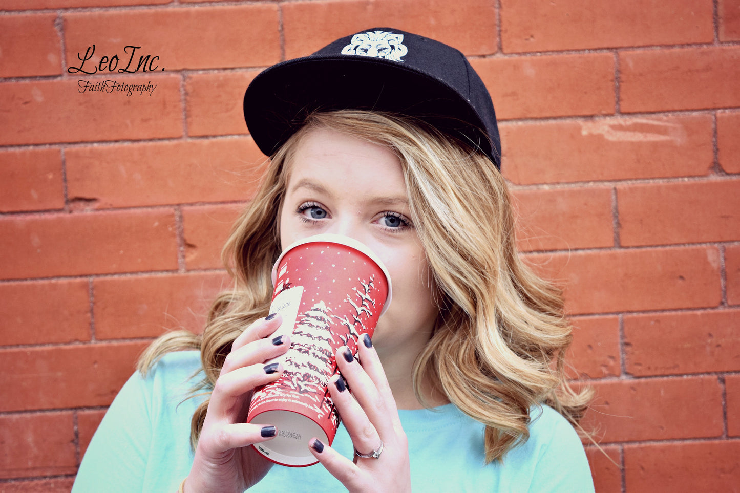 Classic Lion Snapback
